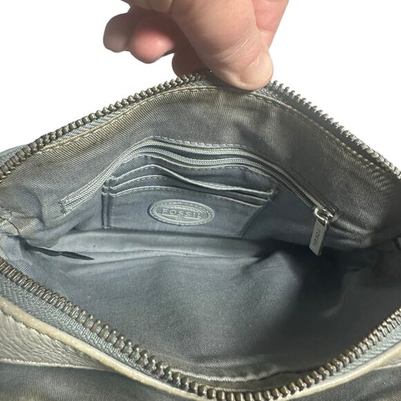 Fossil Small Pebbled Leather Crossbody Bag - Light Gray - Picture 9 of 12